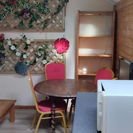 La Maison Du Saule Pompignac Esterno foto
