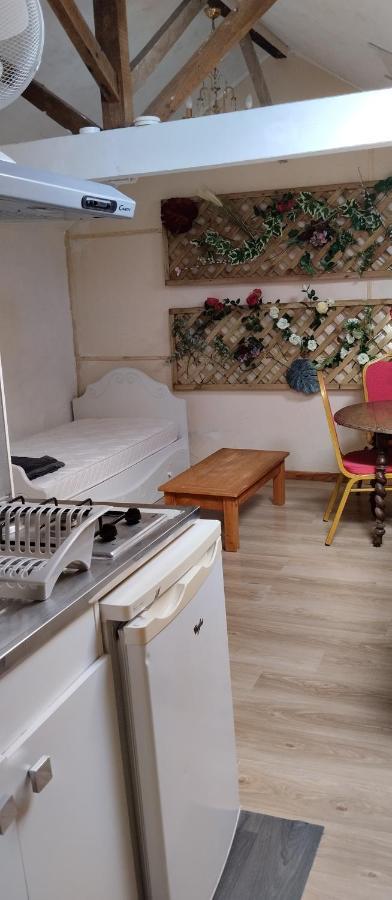 La Maison Du Saule Pompignac Esterno foto